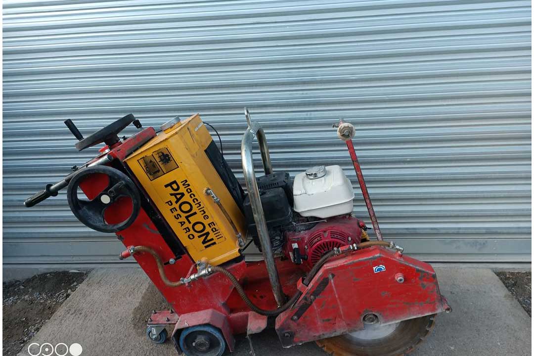 HALKALı MAHALLESi DERZ KESME