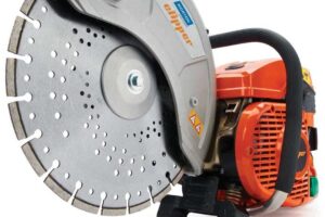 Pendik. Çınardere Mahallesi Derz Kesme