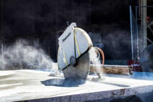 Pendik. Dumlupınar Mahallesi Derz Kesme